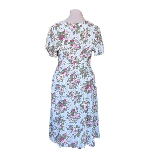 Cream Floral Vintage Dress - Picture 2 of 8